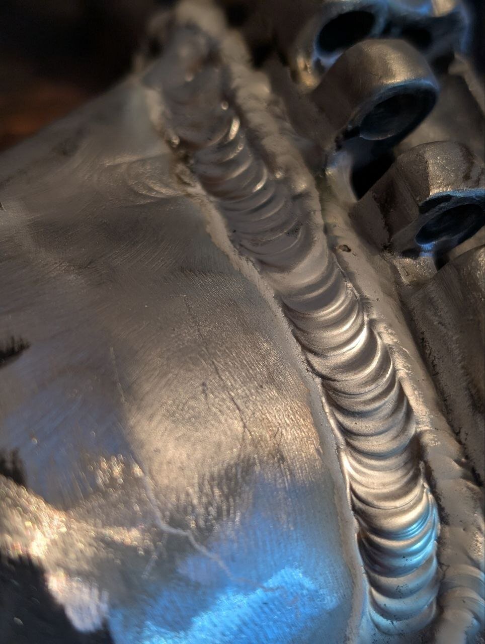 Cordón de soldadura TIG en cuadro de aluminio de bicicleta