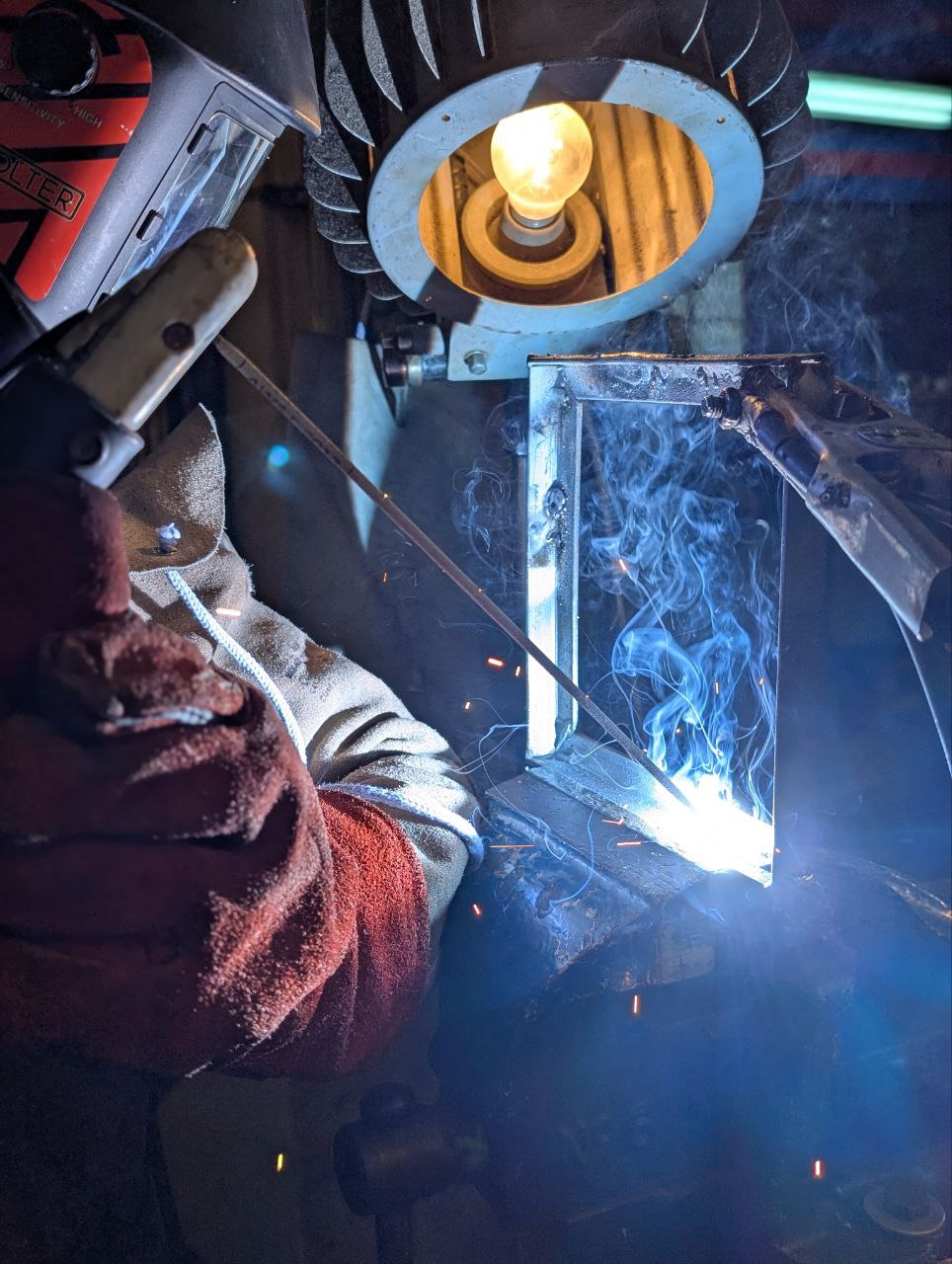 Soldadura SMAW en fabricación de estructura metálica