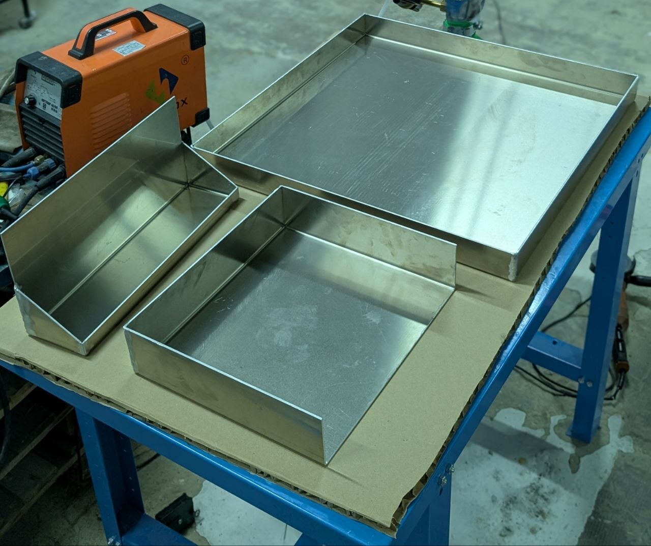 Platos de ducha de aluminio 5754 en distintos tamaños